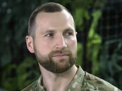У Міноборони прокоментували звільнення Хмари з військової служби