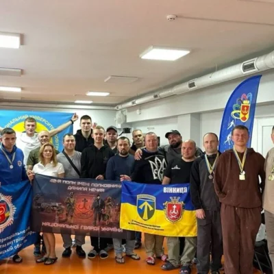 У Вінниці ветерани змагалися з плавання: військовий Дмитро Кметюк виграв усі три дистанції